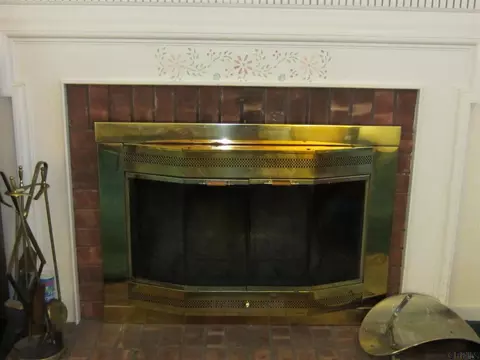 10 Gladwish Rd, Delmar, NY 12054 photo 12