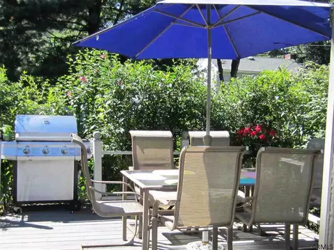 10 Gladwish Rd, Delmar, NY 12054 photo 7