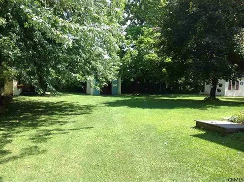 35 Harris Rd, Waterford, NY 12188 photo 3