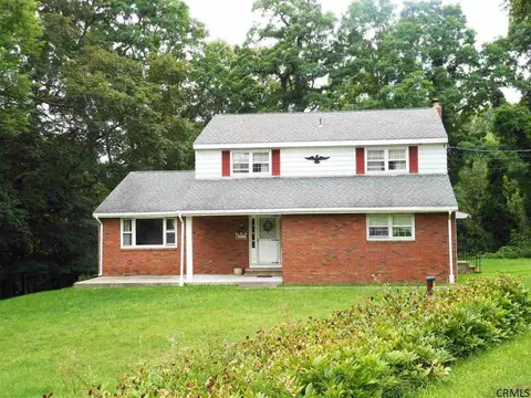 223 Blessing Rd, Slingerlands, NY 12159 photo 1