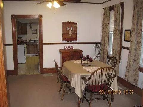 10 Parkview Ct, Troy, NY 12180 photo 10