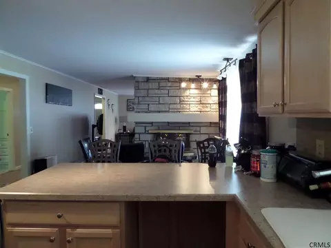 33 Hackett St, Selkirk, NY 12158 photo 8