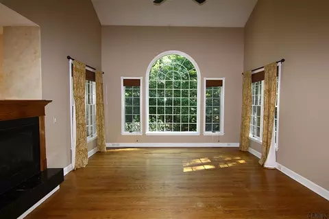 3339 E Old State Rd, Schenectady, NY 12303 photo 4