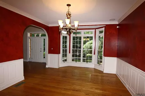 3339 E Old State Rd, Schenectady, NY 12303 photo 9