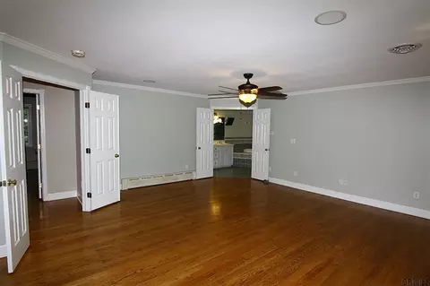 3339 E Old State Rd, Schenectady, NY 12303 photo 11