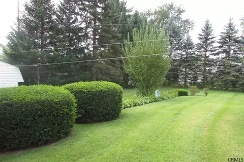 28 Marriott Ave, Schenectady, NY 12304 photo 6
