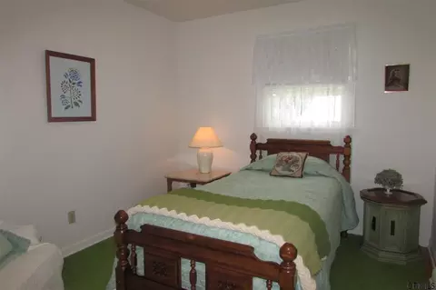 28 Marriott Ave, Schenectady, NY 12304 photo 19
