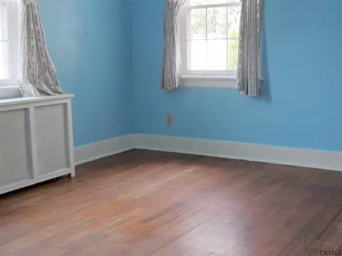 16 Brookman Ave, Delmar, NY 12054 photo 10