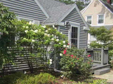 16 Brookman Ave, Delmar, NY 12054 photo 21