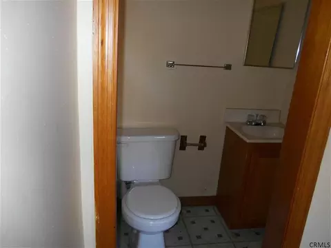 438 Third St, Schenectady, NY 12306 photo 10