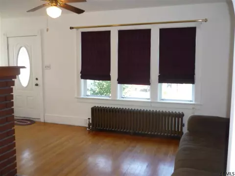 40 Marshall Ave, Schenectady, NY 12304 photo 7