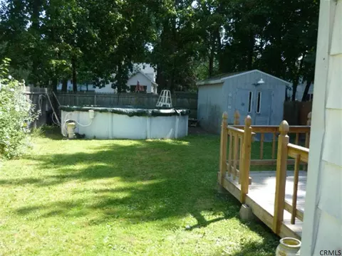40 Marshall Ave, Schenectady, NY 12304 photo 3