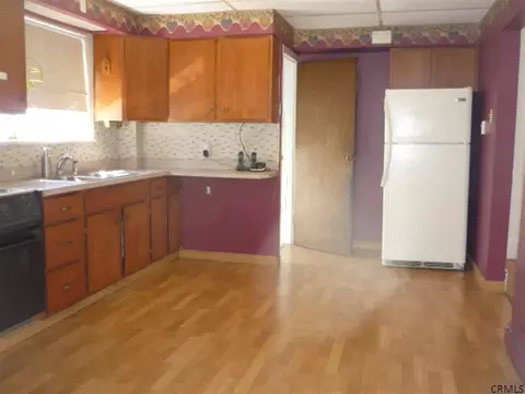 40 Marshall Ave, Schenectady, NY 12304 photo 11
