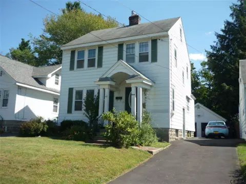 40 Marshall Ave, Schenectady, NY 12304 photo 1