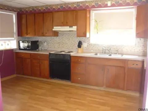 40 Marshall Ave, Schenectady, NY 12304 photo 10