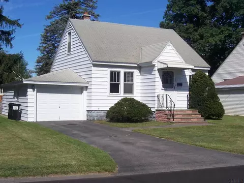 1222 Trinity Ave, Schenectady, NY 12306 photo 3