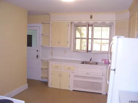 1222 Trinity Ave, Schenectady, NY 12306 photo 6