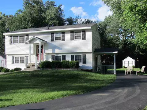 7 Taylor St, Schenectady, NY 12304 photo 13