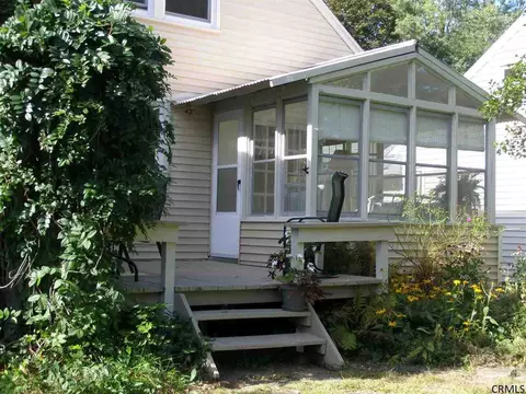 17 Brookman Ave, Delmar, NY 12054 photo 18