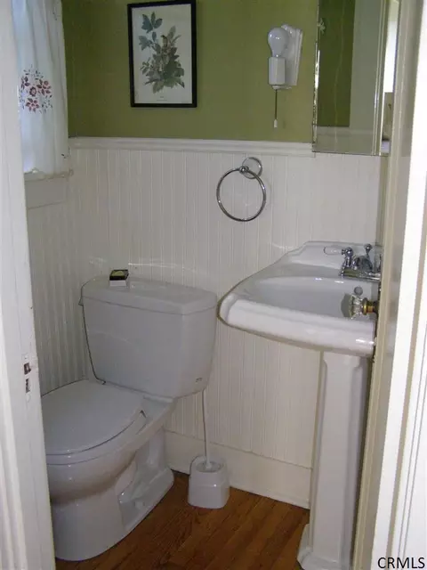 17 Brookman Ave, Delmar, NY 12054 photo 12