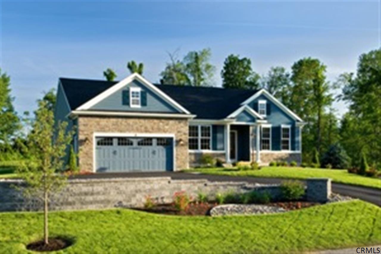 7 Milltowne Dr, Waterford, NY 12188 photo 1