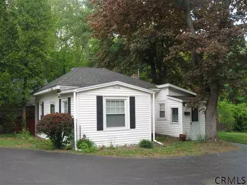 110 Elsmere Ave, Delmar, NY 12054 photo 5
