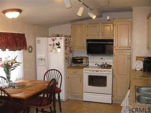 110 Elsmere Ave, Delmar, NY 12054 photo 6