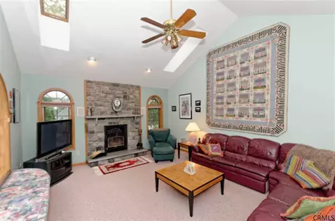 65 Mohawk Trl, Slingerlands, NY 12159 photo 17