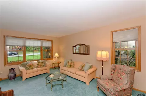 65 Mohawk Trl, Slingerlands, NY 12159 photo 7