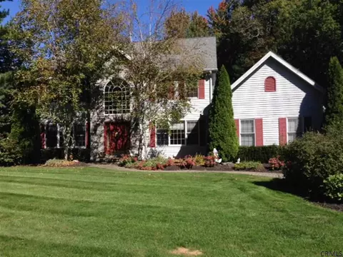 65 Mohawk Trl, Slingerlands, NY 12159 photo 1