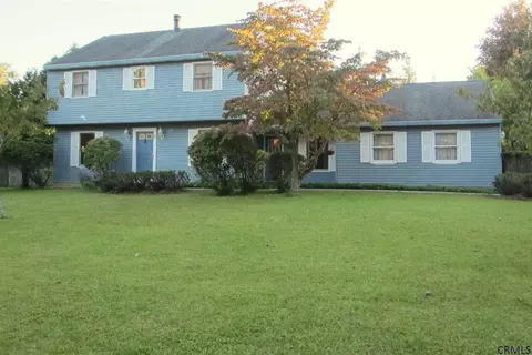58 Middlesex Dr, Slingerlands, NY 12159 photo 1