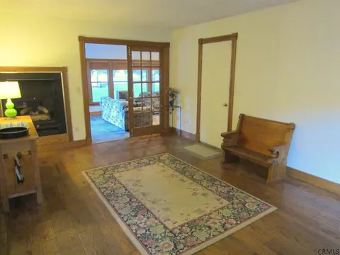 58 Middlesex Dr, Slingerlands, NY 12159 photo 3