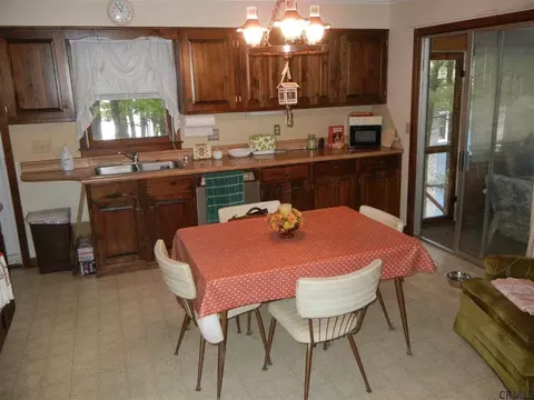 6 Birch Ct, Corinth, NY 12822 photo 3