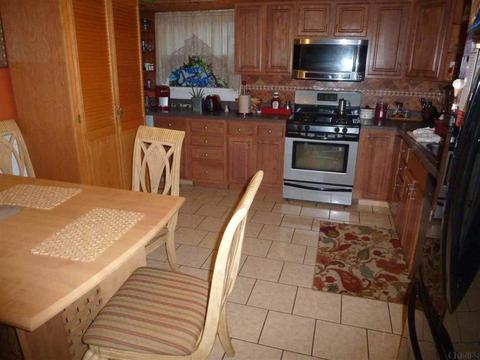 1133 Mcclellan St, Schenectady, NY 12309 photo 15