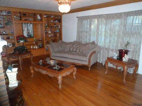 1133 Mcclellan St, Schenectady, NY 12309 photo 9
