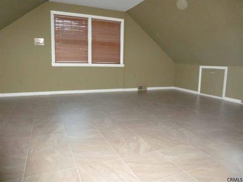 1133 Mcclellan St, Schenectady, NY 12309 photo 12