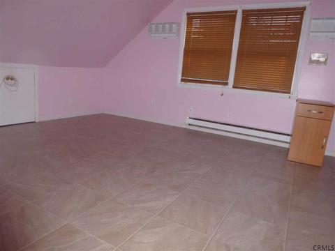 1133 Mcclellan St, Schenectady, NY 12309 photo 11