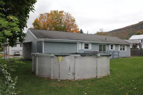 146 Maple Ave, Middleburgh, NY 12122 photo 18