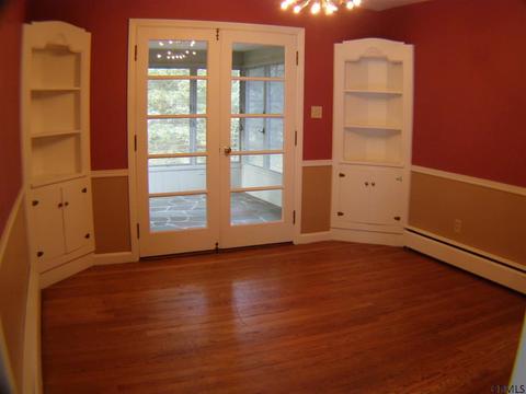 6 Clarkson Rd, Delmar, NY 12054 photo 5