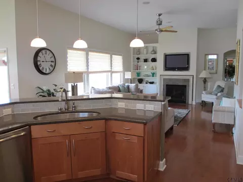 22 Sheldon Dr, Mechanicville, NY 12118 photo 9