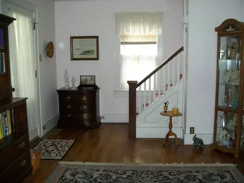 192 Elm St, Cobleskill, NY 12043 photo 8