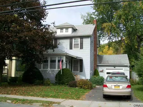 192 Elm St, Cobleskill, NY 12043 photo 2