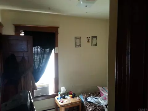 902 Cutler St, Schenectady, NY 12303 photo 7