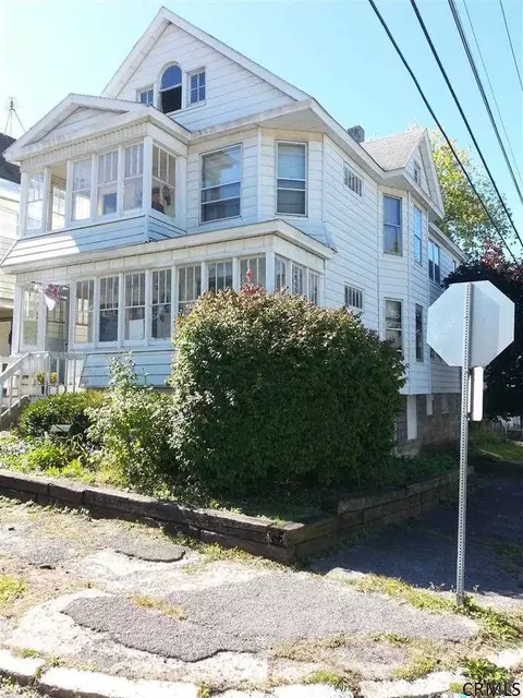 902 Cutler St, Schenectady, NY 12303 photo 13