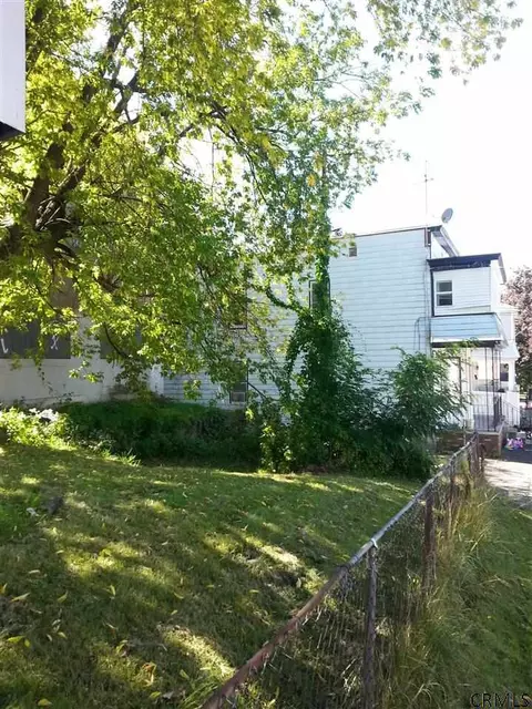902 Cutler St, Schenectady, NY 12303 photo 11