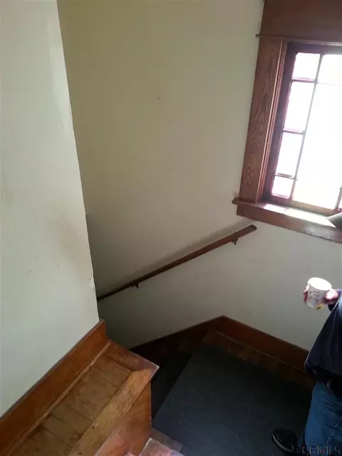 902 Cutler St, Schenectady, NY 12303 photo 9