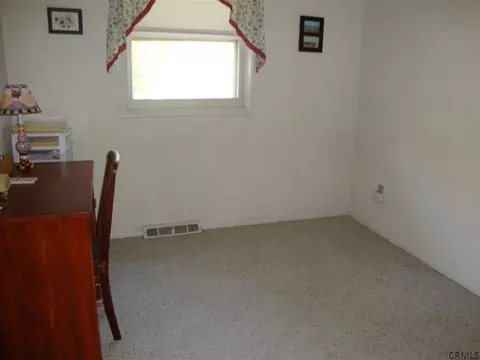 121 E Poplar Dr, Delmar, NY 12054 photo 14