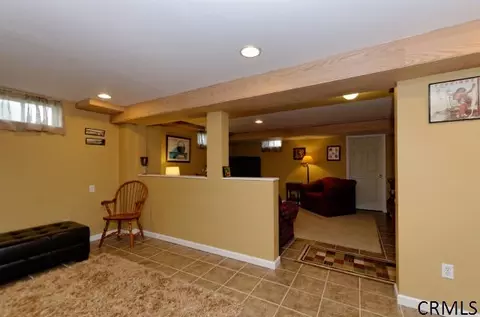 26 Timber Ln, Glenmont, NY 12077 photo 19