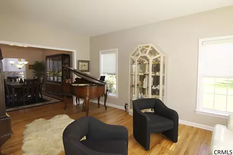70 Fields End Dr, Glenmont, NY 12077 photo 11