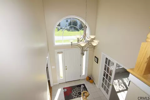 70 Fields End Dr, Glenmont, NY 12077 photo 3